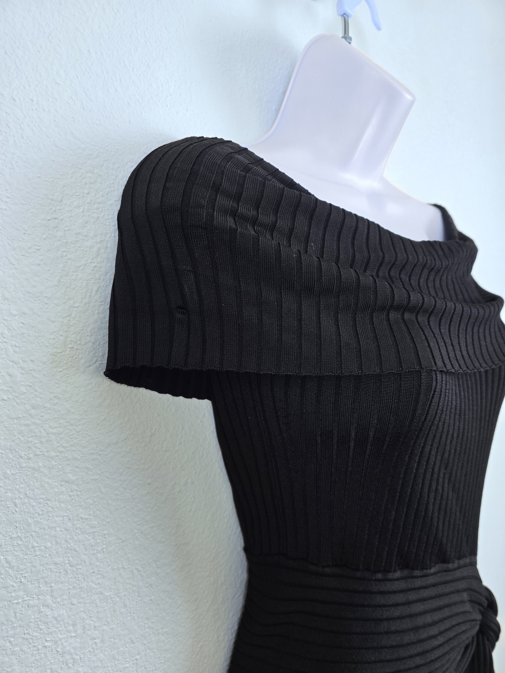White House Black Market | Black Ribbed Off Shoulder Tie Waist Top Size S - Picture 9 of 12
